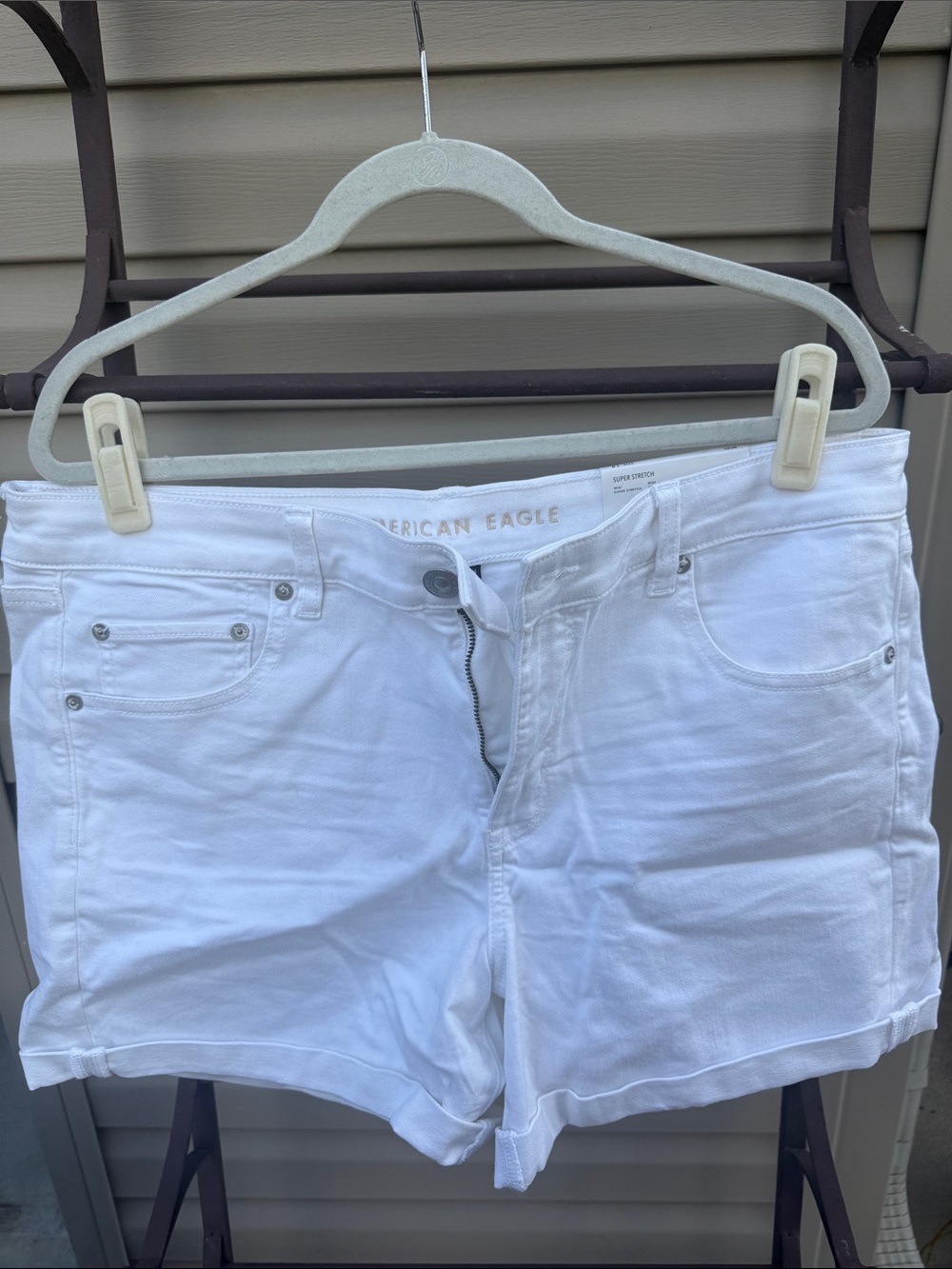 American Eagle Outfitters White Denim Mid-Rise Stretch Shorts
